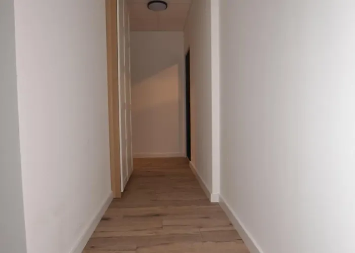 K1 Wi-fi Netflix Apartment Walbrzych